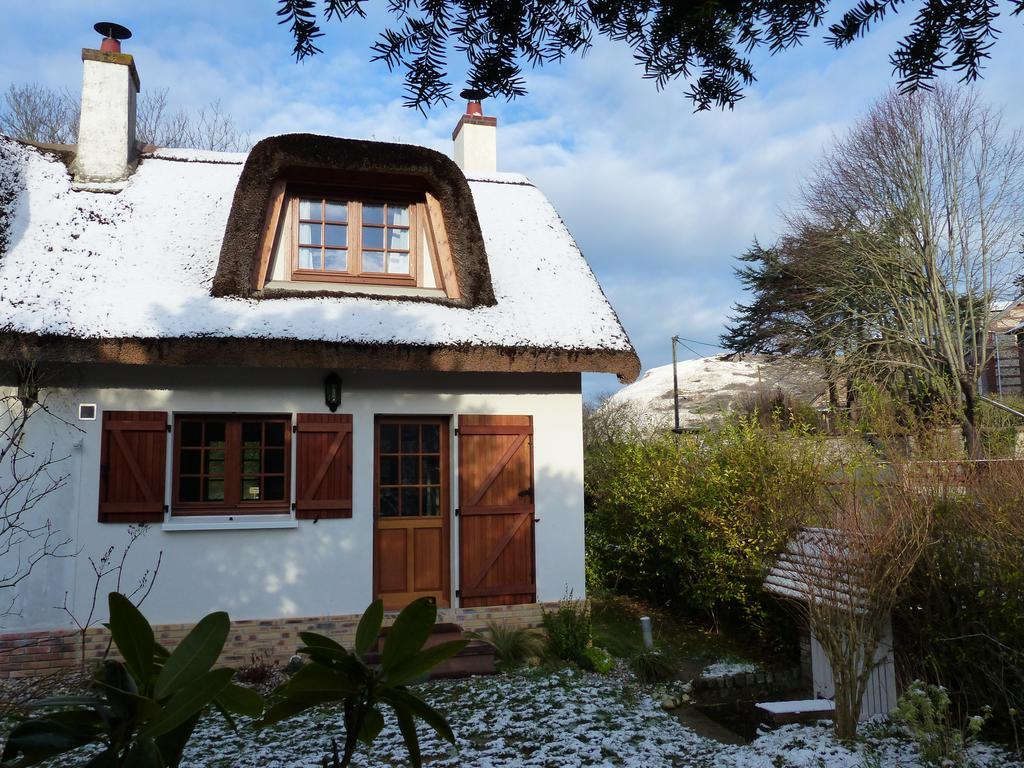 La Flore De Lys, Cottage Ideal Pour 2 Adultes Et 2 Enfants Saint-Jouin-Bruneval Room photo